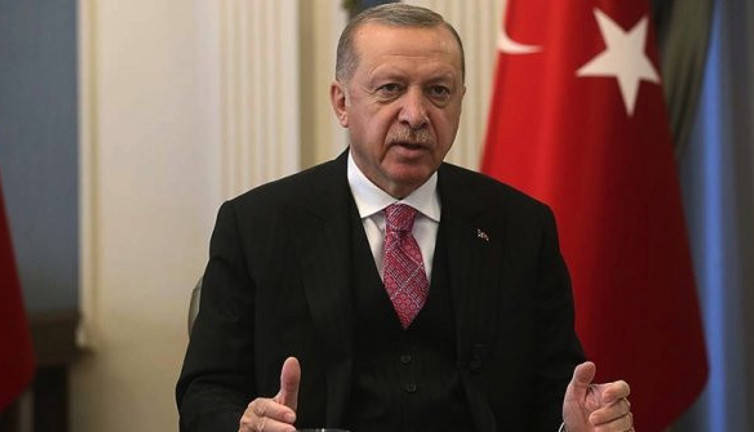 Erdoğan: Uluslararası medya Fransa'nın medyayı ablukası karşısında eleştirel tek cümle kurmadı