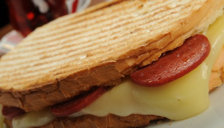 İşte bakkal tostunun sırrı