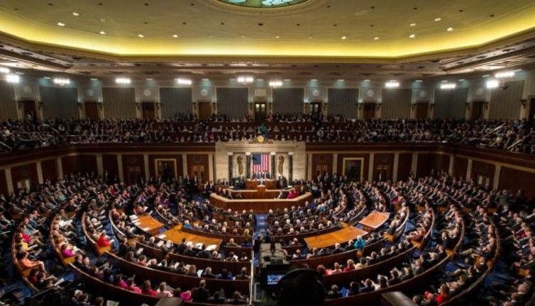ABD Kongresi dediğini yaparsa çıra gibi yanacağız. Doların kanatlanıp uçması an meselesi