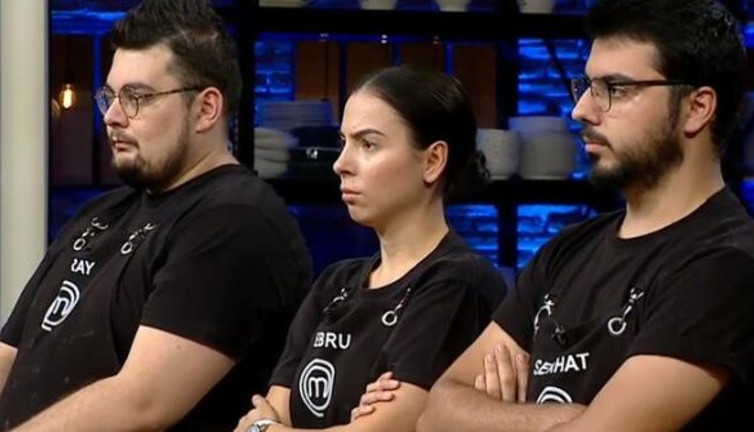 MasterChef Türkiye’de kim elendi. 6 Aralık 2020 MasterChef Türkiye'de elenen isim Ebru mu, Eray mı, Serhat mı?
