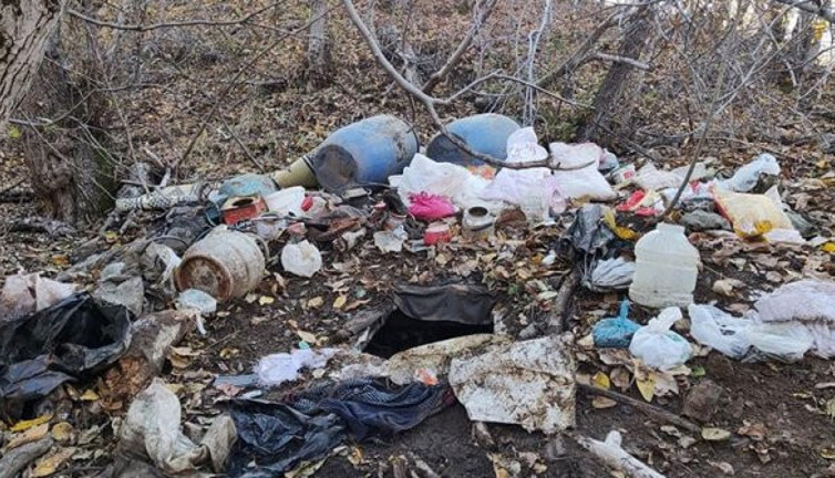 Bingöl'de terör örgütüne ait depo ve sığınaklarda 135 kilogram toz esrar ele geçirildi