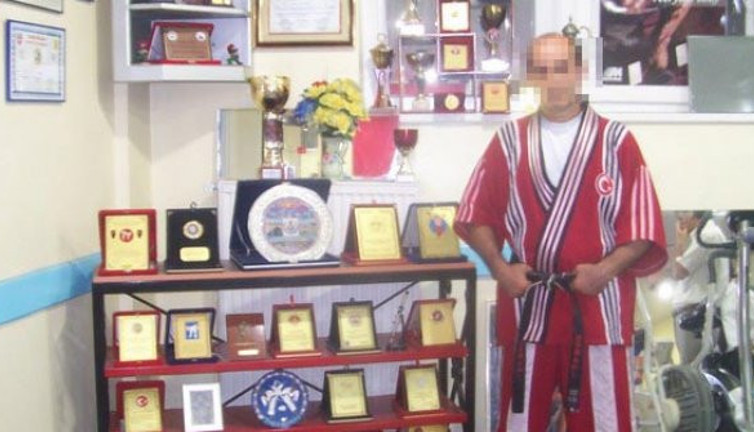 Kick-boks antrenörüne rekor ceza. 4 kız sporcuya cinsel istismarda bulunmuştu