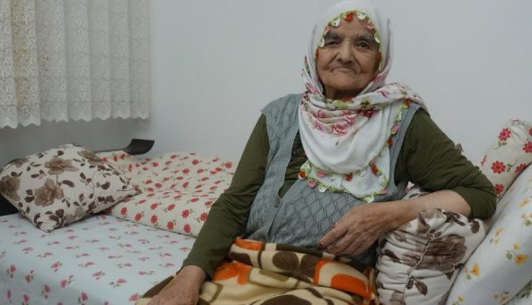 116’lık nine koronayı yenmenin sırrını anlattı. Bir süre önce Kovid-19’a yakalanmıştı