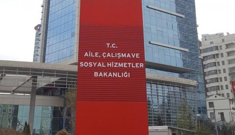 Aile, Çalışma ve Sosyal Hizmetler Bakanlığı tarafından sunulan 43 sosyal yardım ödemelerinin tam listesi