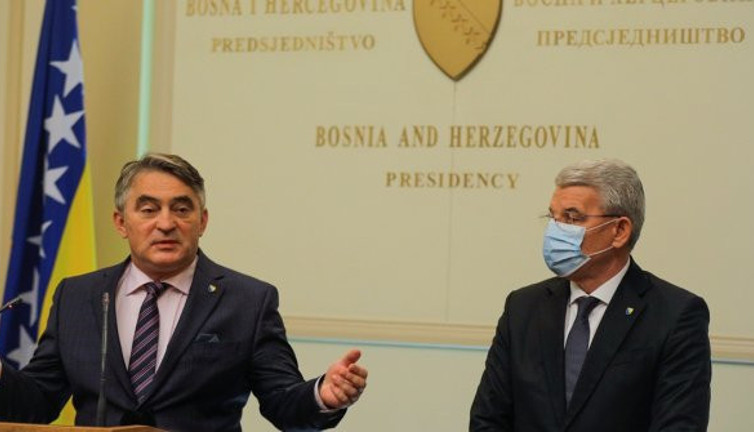 Lavrov'a Bosna Hersek'te saygı dersi. Tokat gibi cevap karşısında şaşkına döndü