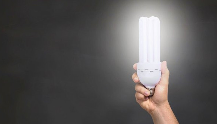 Ultraviyole ışığı yayan LED ışıkların, korona virüsü öldürdüğü ortaya çıktı