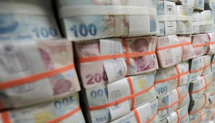 Aynı sayılardan kupon yaptı, 6 milyon 200 bin TL kazandı