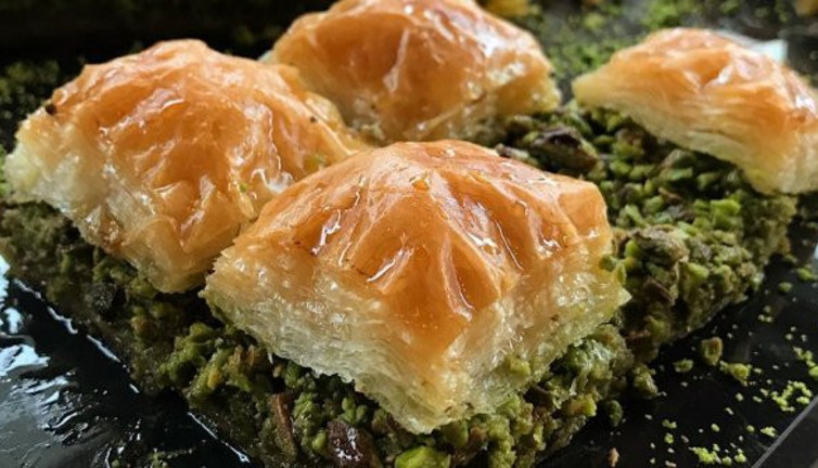 Ev yapımı iyi bir Antep baklavası nasıl yapılır?