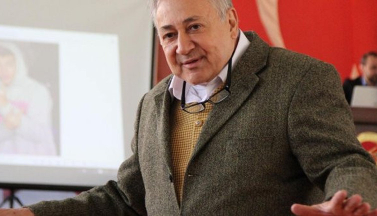 Orhan Kural'ın vasiyeti videoda, Dinliyorsanız hayatta değilim!