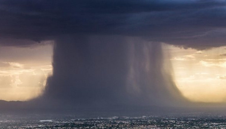 Kassandra bunu da bildi. İstanbul'un tepesinde bomba patlayacak dedi bilim insanları onayladı
