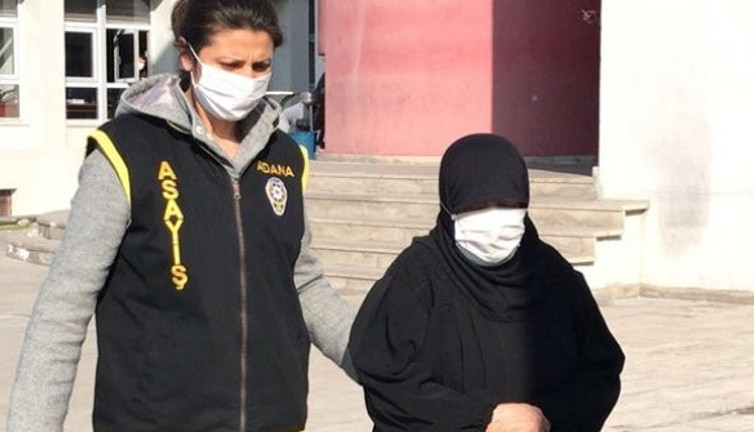 Adana’da suçüstü yakalanan 70 yaşındaki yankesicilik şüphelisi kadın tutuklandı