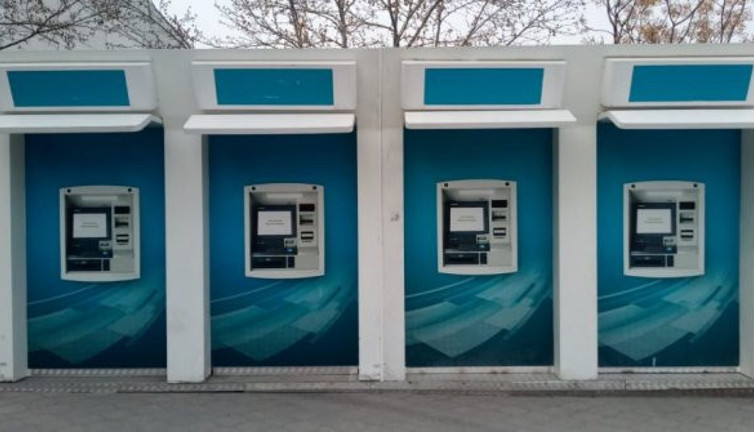 ATM'ler kartları yutmaya mı başladı. Sosyal medyada bomba iddia