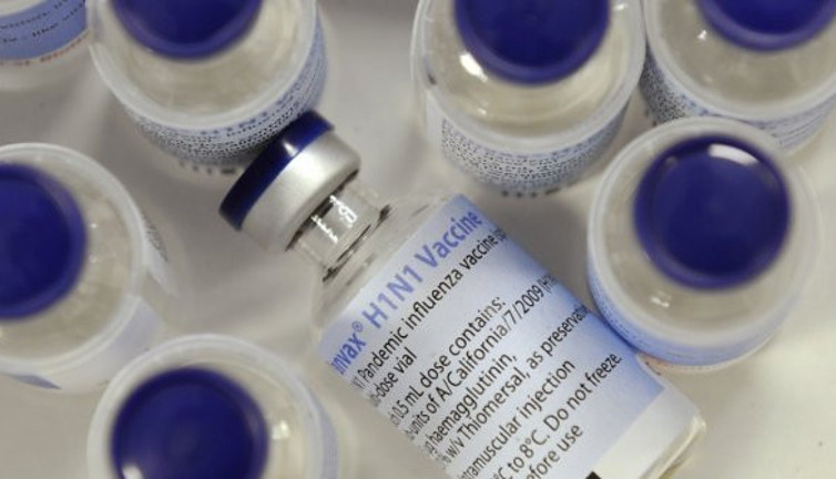 İran ürettiği korona virüs aşısını insan üzerinde test etti