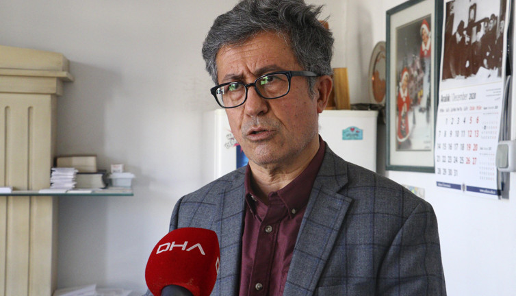 Çin aşısı antikor üretiyor mu. Herkesin aklındaki soruyu Profesör Taner Demirer açıkladı