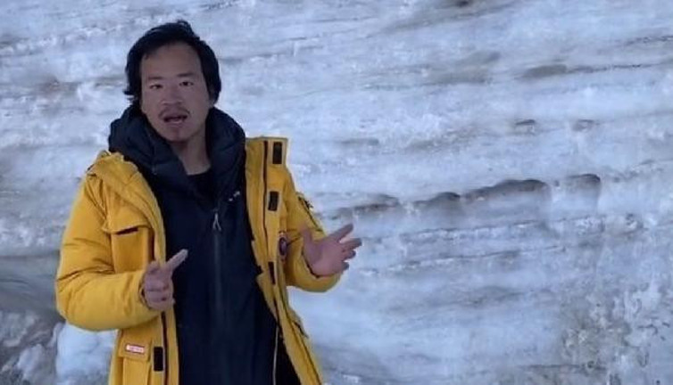 Buzul şelalesi çevreci sosyal medya fenomeninin sonu oldu