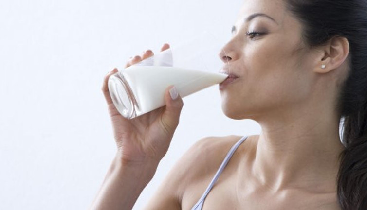 Günde 2 bardak süt vücuda bunu yapıyor