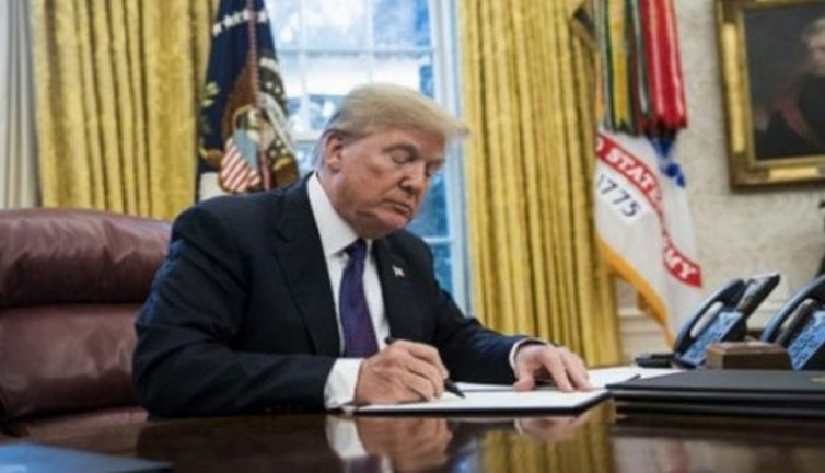 Trump'tan Çin'e yasaklama. Beyaz Saray açıklama yaptı