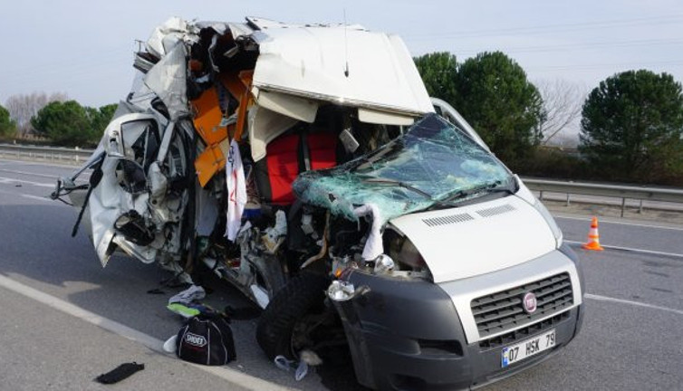 Milli formayı defalarca giymişlerdi. İkiz motorcular dehşeti pistte değil otoyolda yaşadı