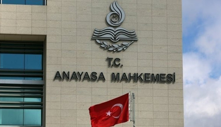 Reform paketinden her şeyi değiştirecek Anayasa Mahkemesi hamlesi çıktı