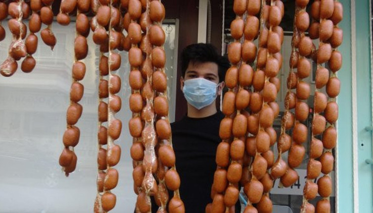 Aydın'da öyle bir şeyin sucuğunu yaptılar ki 100 yıldır para basıyorlar. Yapılamayanı akıl ettiler