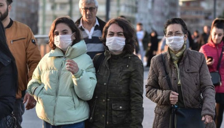 Bu ağrılar korona virüsün habercisi. Prof. Dr. Füsun Eroğlu, tüm bilinenleriyle anlattı