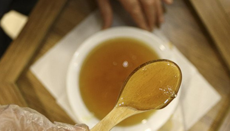 Bal da yapılan şok edici hile