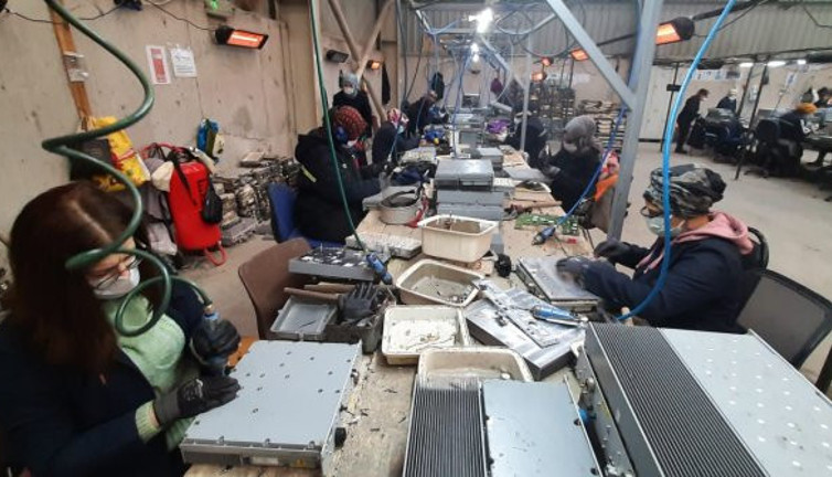 Kocaeli bu işi konuşuyor. Elektronik eşyalarda görünmez hazine. Sakın çöpe atmayın