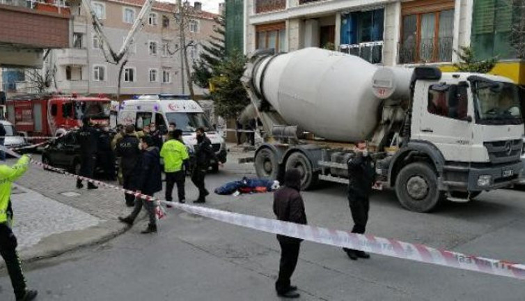 Küçükçekmece'de beton mikseri can aldı