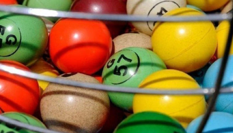 Büyük ikramiyeyi altıncı sefer bildi. Yok böyle adam