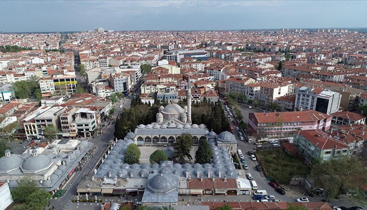 Bir şehre daha yürüyüş yasağı getirildi