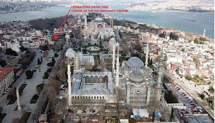 Altında Sultanahmet Köftecisi'nin olduğu tarihi han satılığa çıkarıldı. Fiyatı şaşırttı
