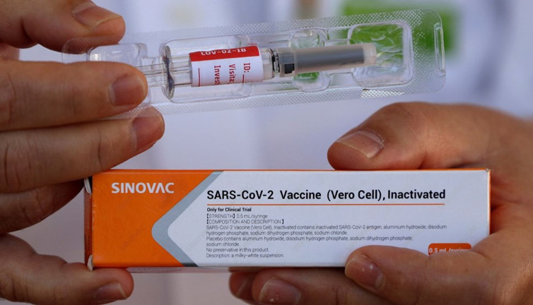 Sinovac aşısının İngiltere ve Güney Afrika mutasyonları üzerindeki etkisi açıklandı