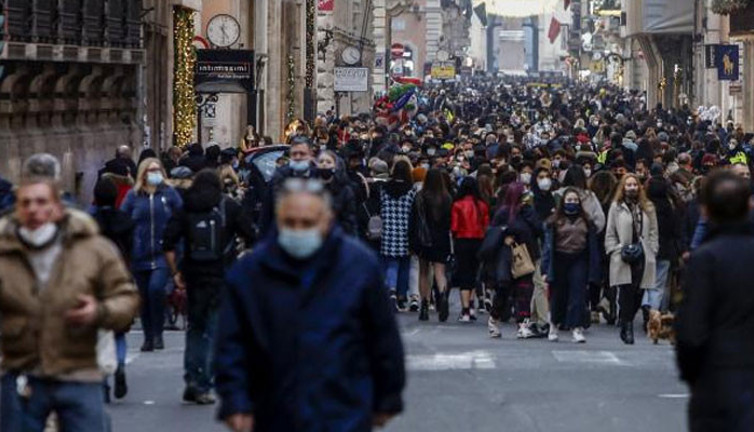 İtalya'da vaka sayısı 2,8 milyona yaklaştı