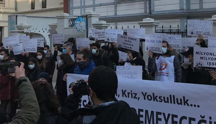 Esnaf ve sektör çalışanları kan ağlıyor. "Geçinemiyoruz" diyerek sokağa döküldüler