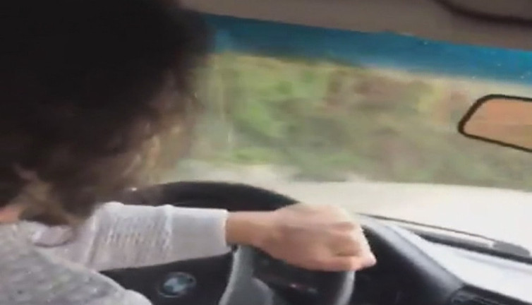 Sosyal medyada yakalandı, trafikten men edildi