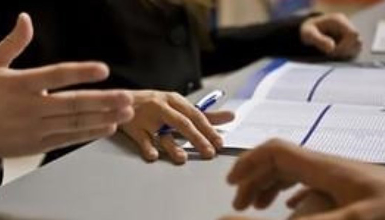 Bugün 27 kişi akraba çıktı. Dün kamuda mülakatların kalkacağı ifade edilmişti