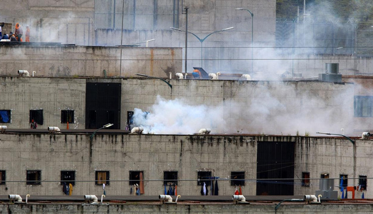 Hapishanedeki isyanda can kaybı yükseliyor