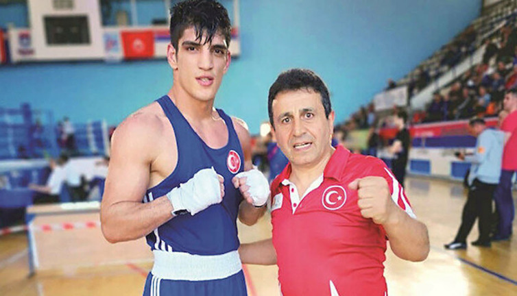 Milli boksör olimpiyat vizesi peşinde