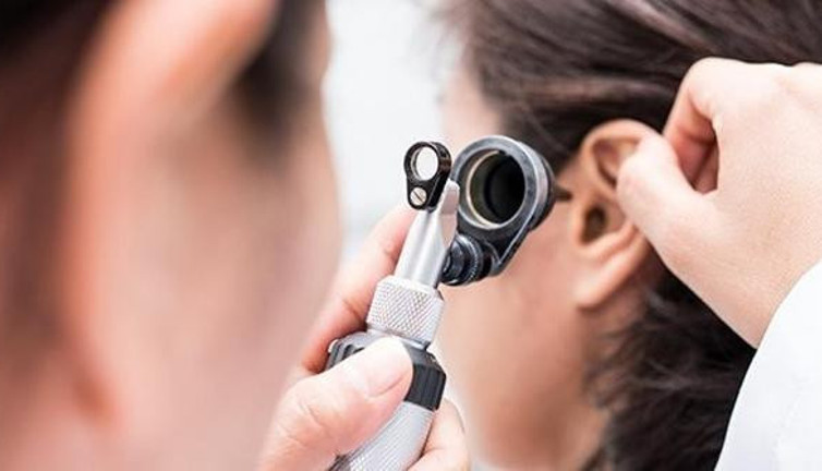 Dr. Mustafa Çelik kaşınan kulaktaki tehlikeyi açıkladı