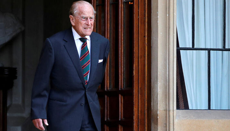 İngiltere Kraliçesi Elizabeth’in eşi Prens Philip kalp ameliyatı oldu