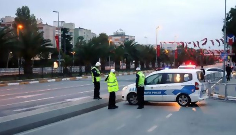 İstanbul Valiliği’nden 8 Mart yasakları. Taksim İstiklal Caddesi kapatıldı
