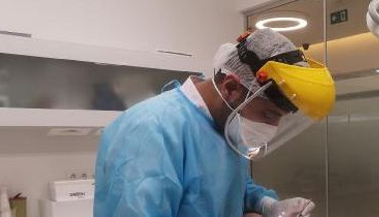 Diş eti hastalıklarının korona virüse etkisi kanıtlandı. Bilim insanları açıkladı.