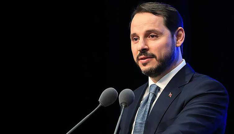 Berat Albayrak'a yeni görev verilecek. Ankara kulislerini hareketlendiren iddiayı Abdulkadir Selvi yazdı. Erdoğan’ın konuşmasında dikkat çeken detay