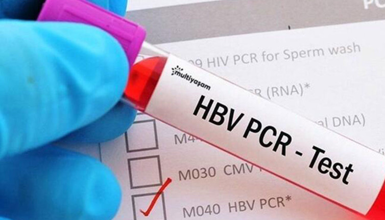 Seyyar sağlık çadırlarında korona testi uygulanıyor