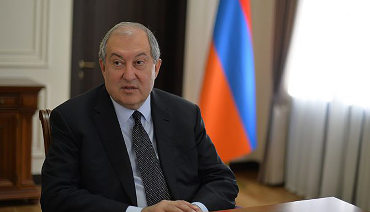 Ermenistan Cumhurbaşkanı Sarkisyan kalp krizi geçirdi