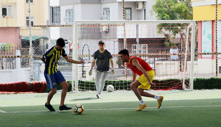Halı sahaya gidecekler olanlar aman dikkat. Uzman isim ucunda ölüm var dedi ve uyardı