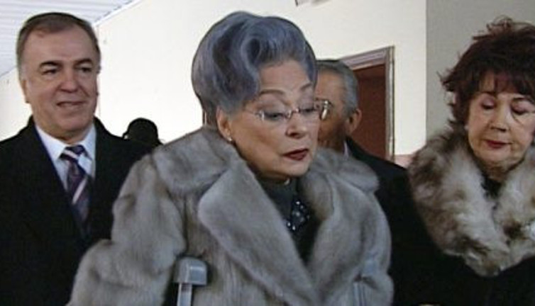 Usta sanatçı korona virüsten hayatını kaybetti