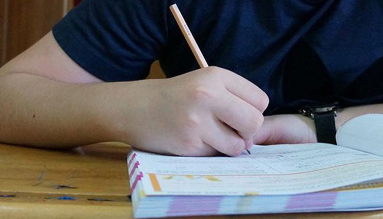 Yüz yüze sınavlara erteleme