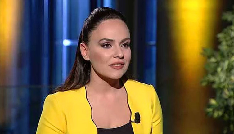 Aşkı uğruna Kanal D'deki koltuğunu bırakan Buket Aydın'dan bomba karar