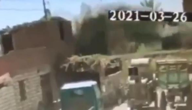 Mısır'daki tren faciasının görüntüleri ortaya çıktı